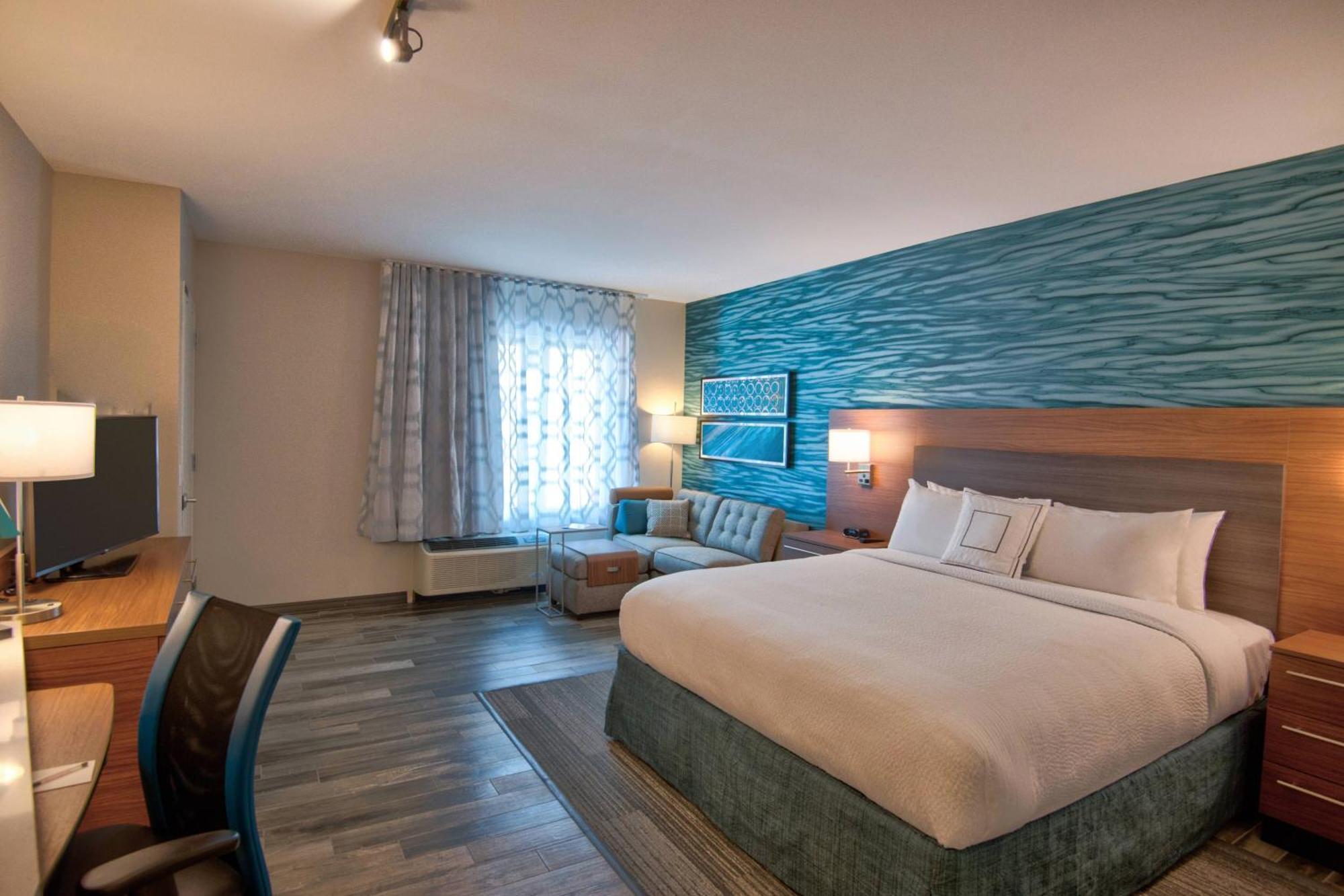 Towneplace Suites By Marriott Miami Airport Bagian luar foto