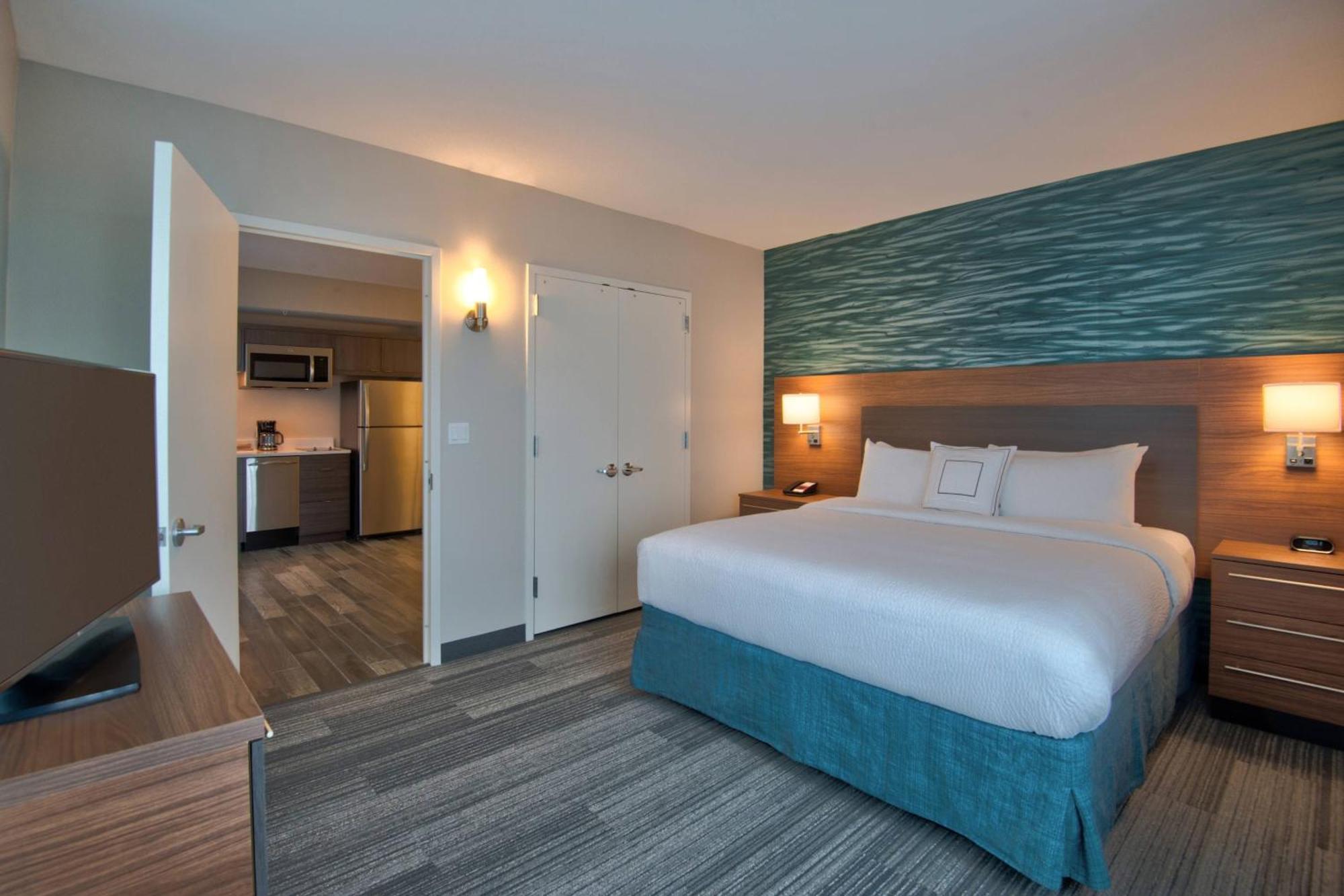 Towneplace Suites By Marriott Miami Airport Bagian luar foto